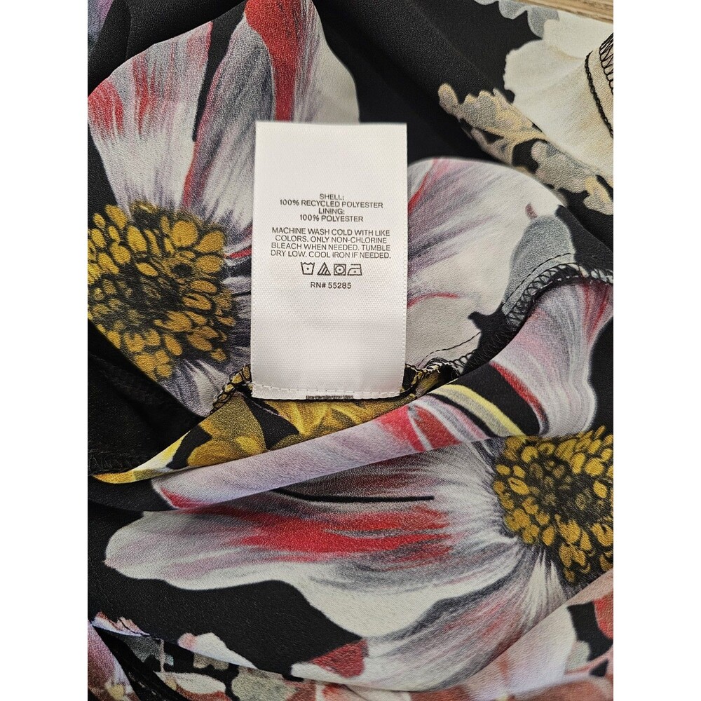 Express Women's Floral V-Neck Long Sleeve Twist Front RomperSize Medium NWT - Picture 10 of 10